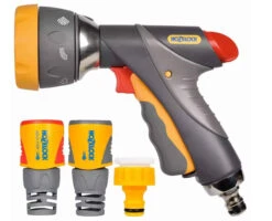 Hozelock 23719018 Multi Spray Pro Gun And Fittings
