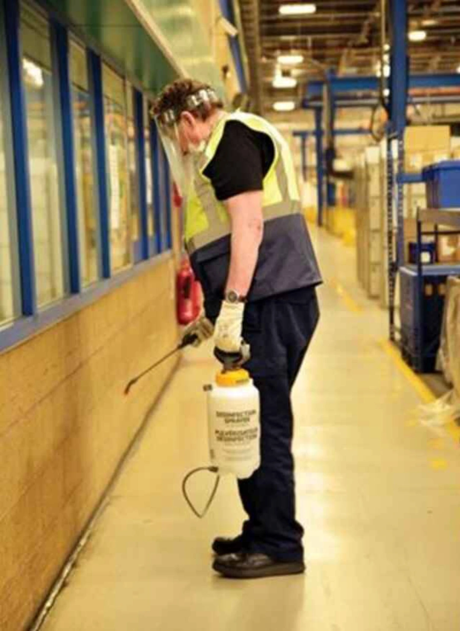 Hozelock Disinfection Sprayer Bleach 7L 45078020 - Image 2