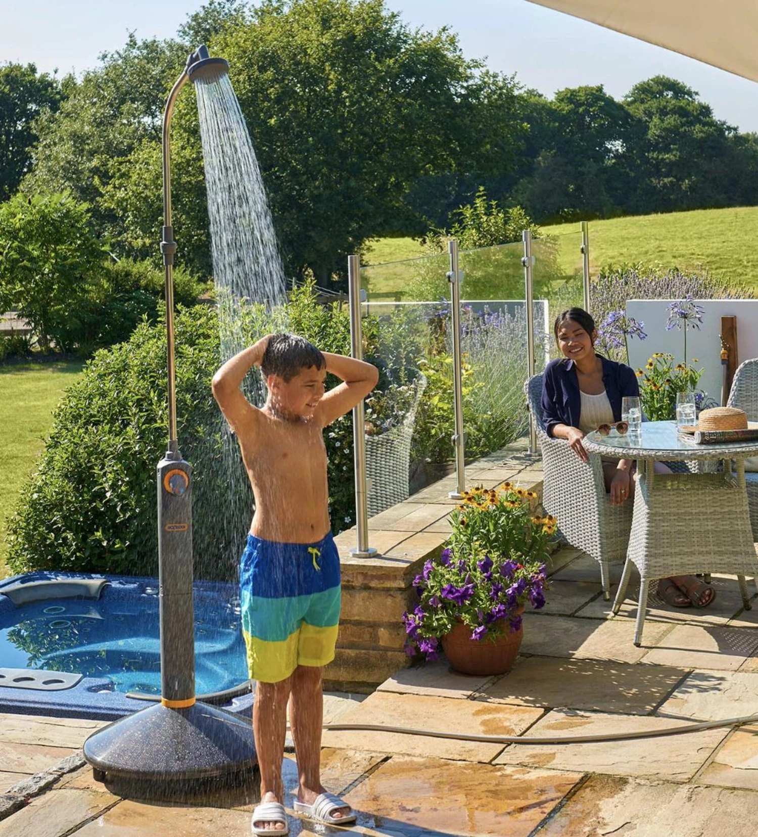 Hozelock Garden Solar Shower 100-100-213 - Image 5