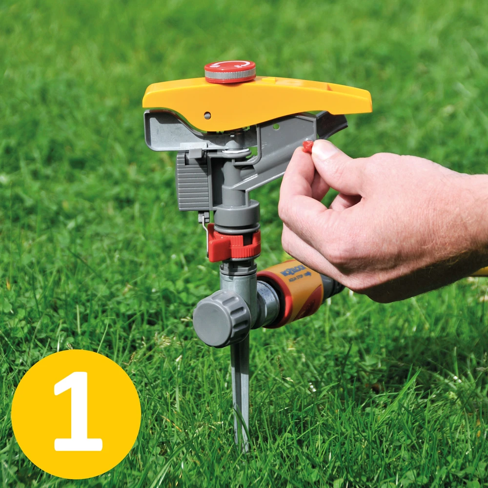 Hozelock Pulsating Sprinkler - Image 2